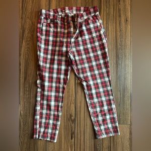 Old Navy High Rise Pixie Size 14